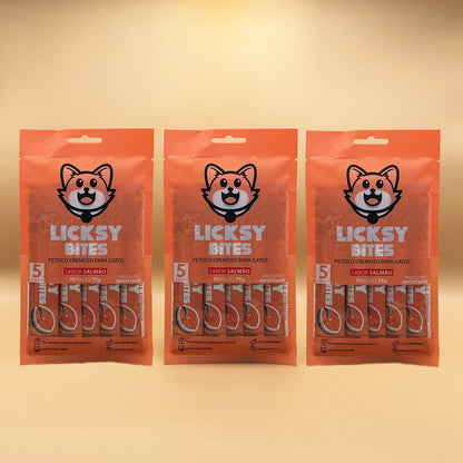 Petisco Cremoso para Gatos Licksy Bites Sabor Salmão - 3 Packs (15 unidades)